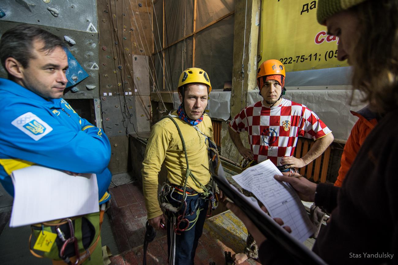 Чемпионат Киева на искусственном рельефе “Домбайские связки 2015″. ФОТОрепортаж с соревнований