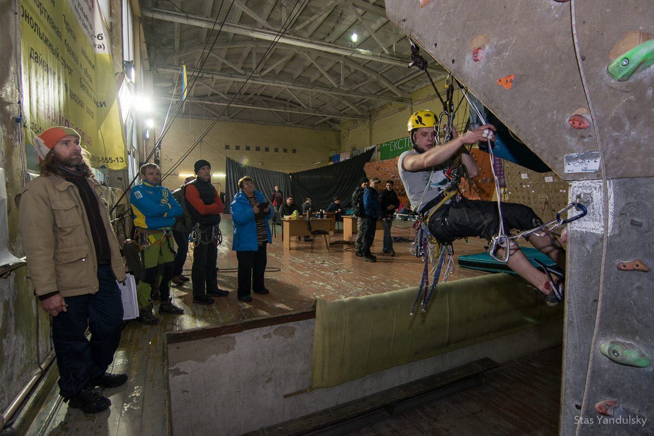 Чемпионат Киева на искусственном рельефе “Домбайские связки 2015″. ФОТОрепортаж с соревнований