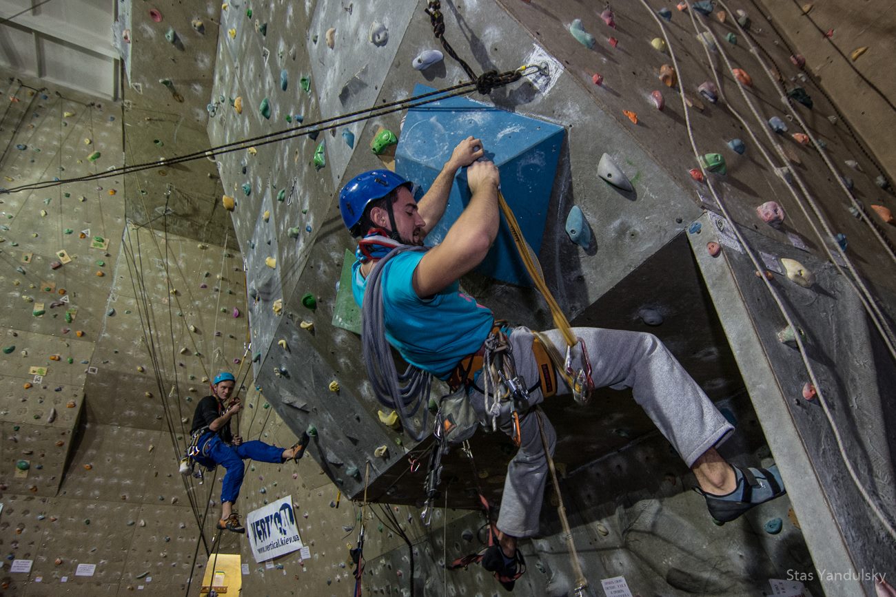 Чемпионат Киева на искусственном рельефе “Домбайские связки 2015″. ФОТОрепортаж с соревнований