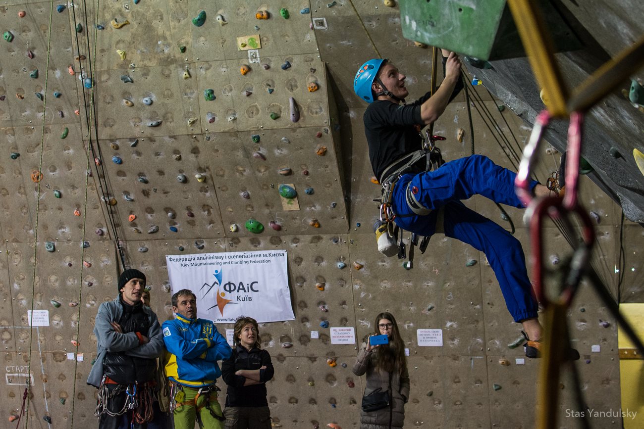 Чемпионат Киева на искусственном рельефе “Домбайские связки 2015″. ФОТОрепортаж с соревнований