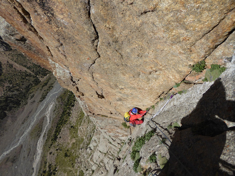 пик Малый Асан (Small Asan peak, 3900 м) по Западной стене