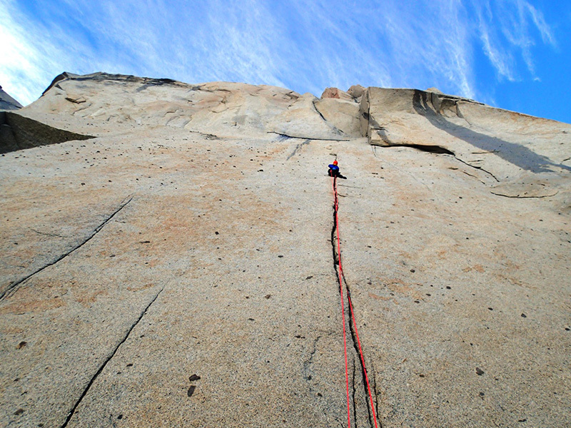 На маршруте "Pilar Canino" (7b, 600 м)