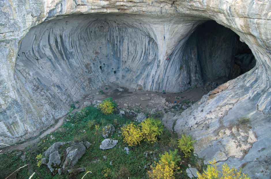 Chris Weidner на маршруте Wickeda (7a/5.11d), первом маршруте, пробитым в Каркулово 15 лет тому назад. Фото Руслан Вакрилов