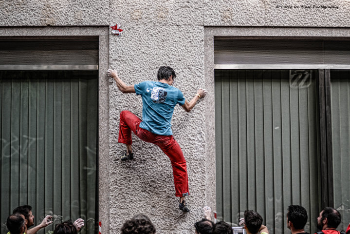 В итальянском городе Тренто прошел фестиваль уличного клайминга "Block and Wall"