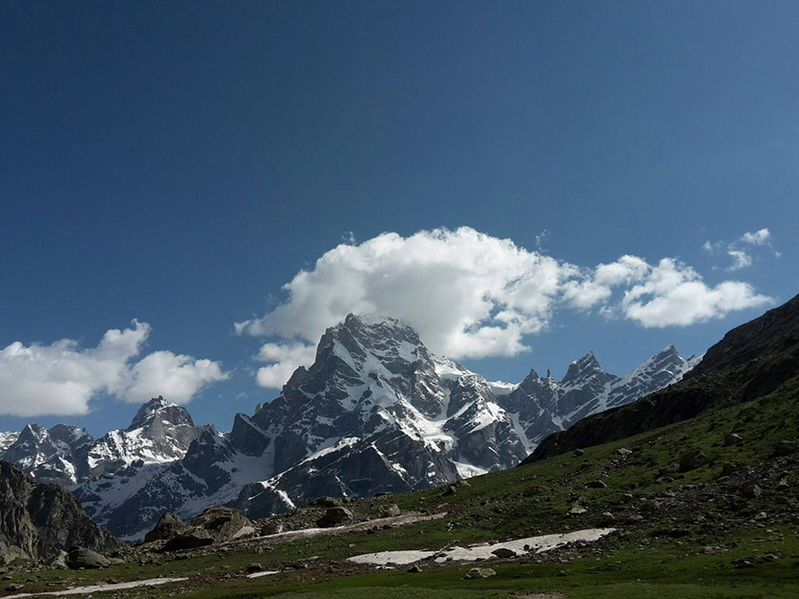 Восточный контрфорс горы Киштвар Шивлинг (Kishtwar Shivling, 5780 м)