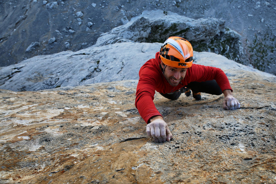 Инеко на веревке 7b+ © J. Canyi, Filmut.com