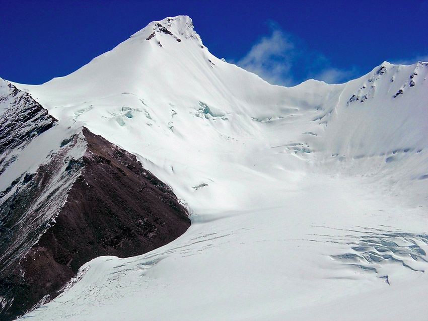 Lhakpa Ri из Advance Base Camp.