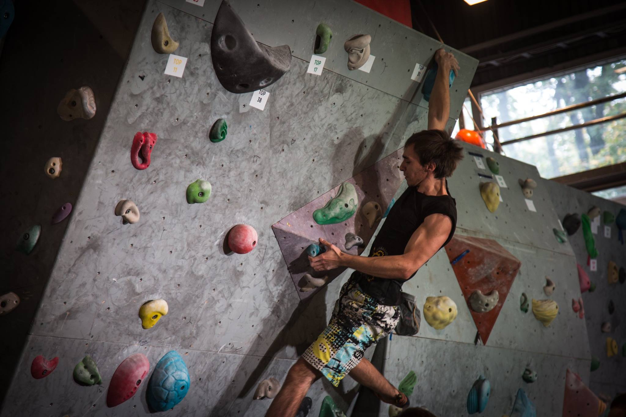 Осенний этап соревнований по боулдерингу BoulderRING by Shalagins 2016