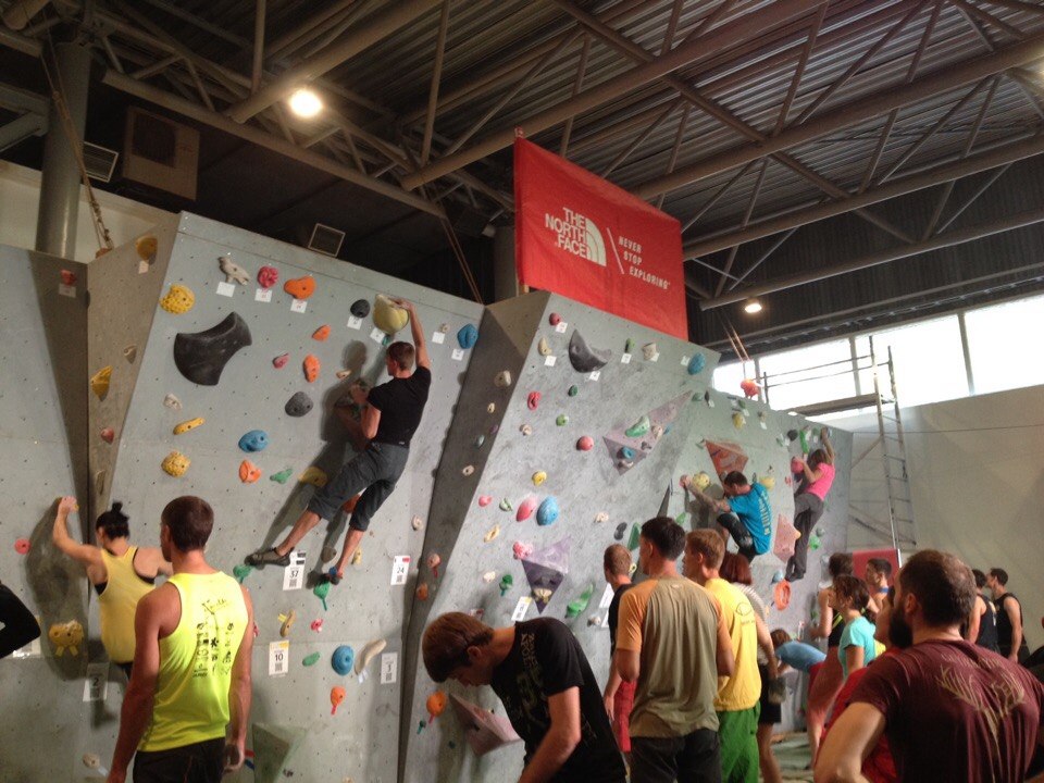 Осенний этап соревнований по боулдерингу BoulderRING by Shalagins 2016