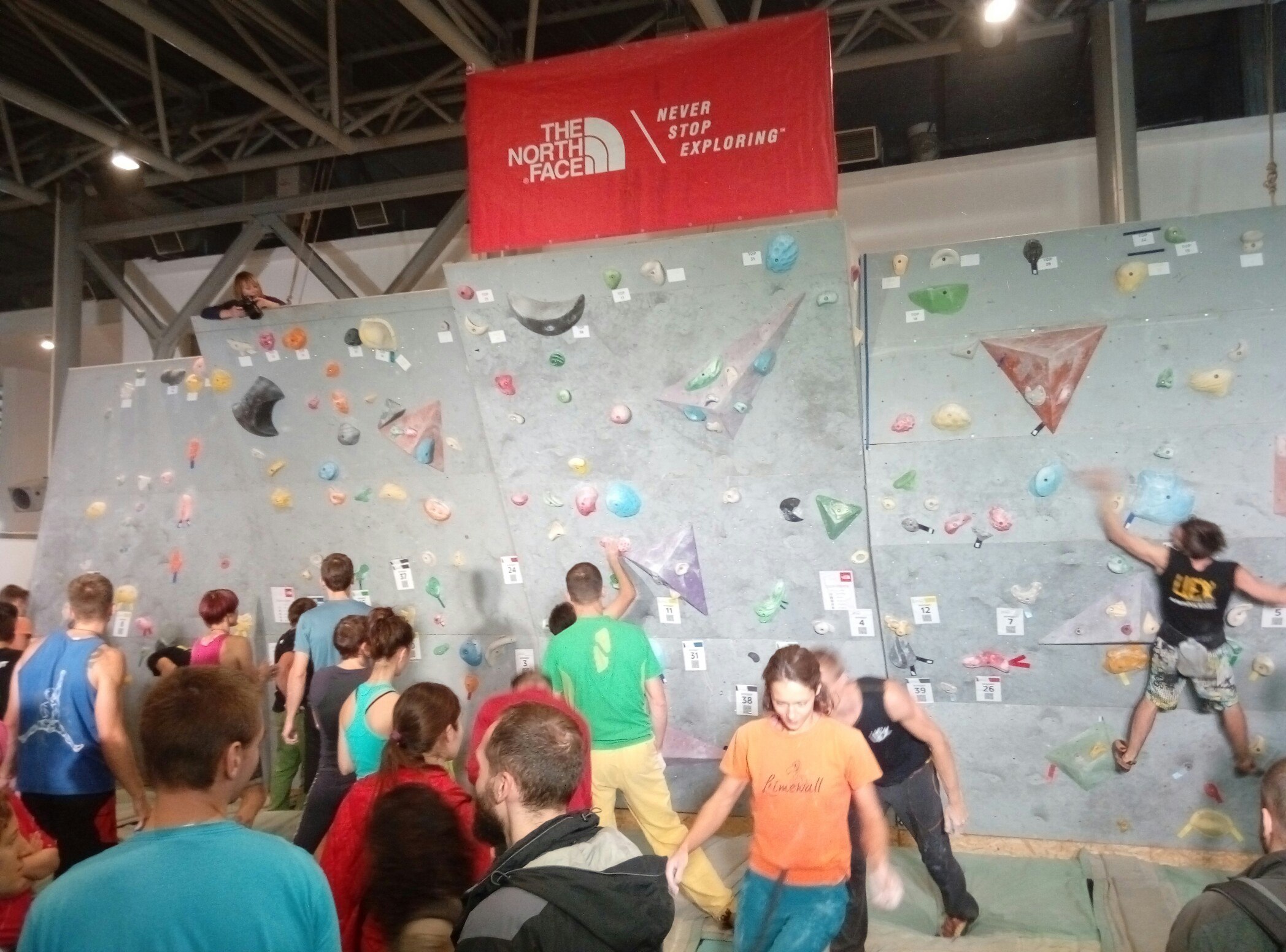 Осенний этап соревнований по боулдерингу BoulderRING by Shalagins 2016