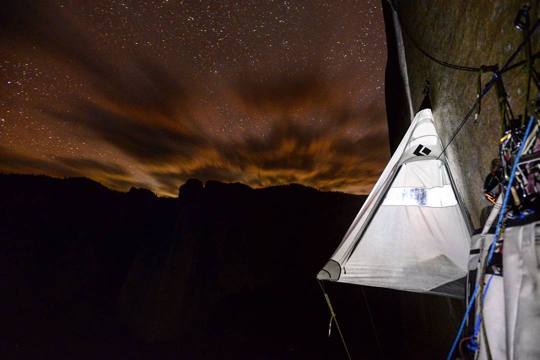 Адам Ондра (Adam Ondra) на маршруте "Dawn Wall"