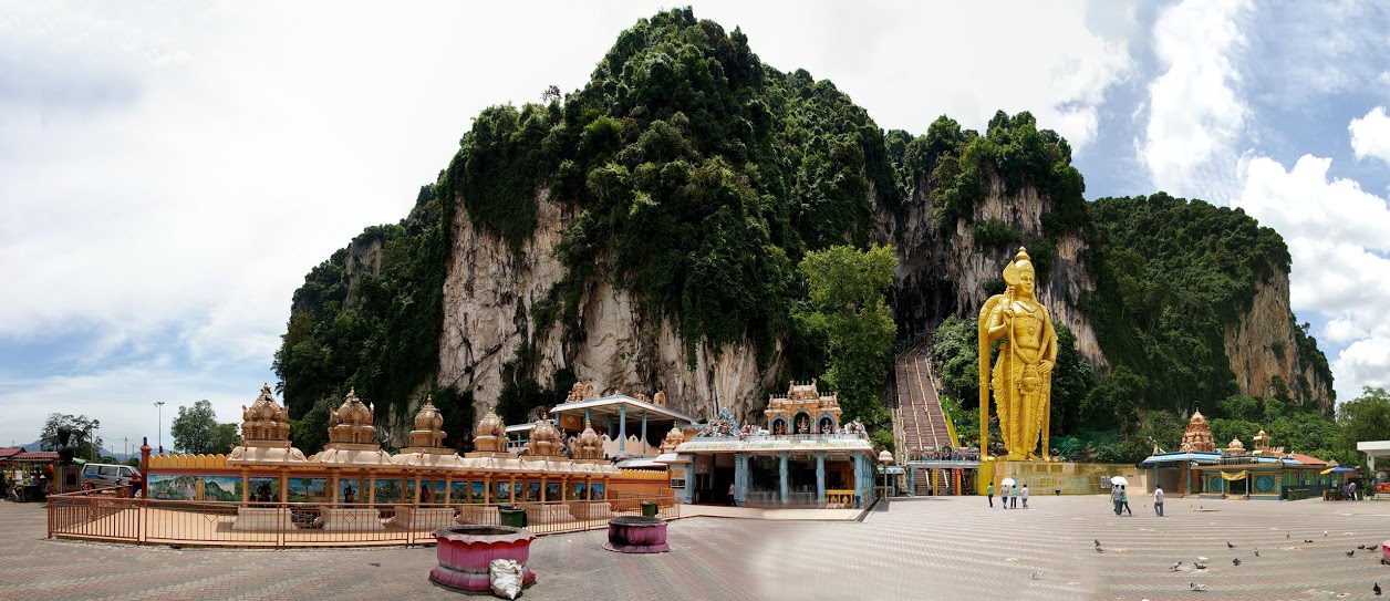  Batu Caves