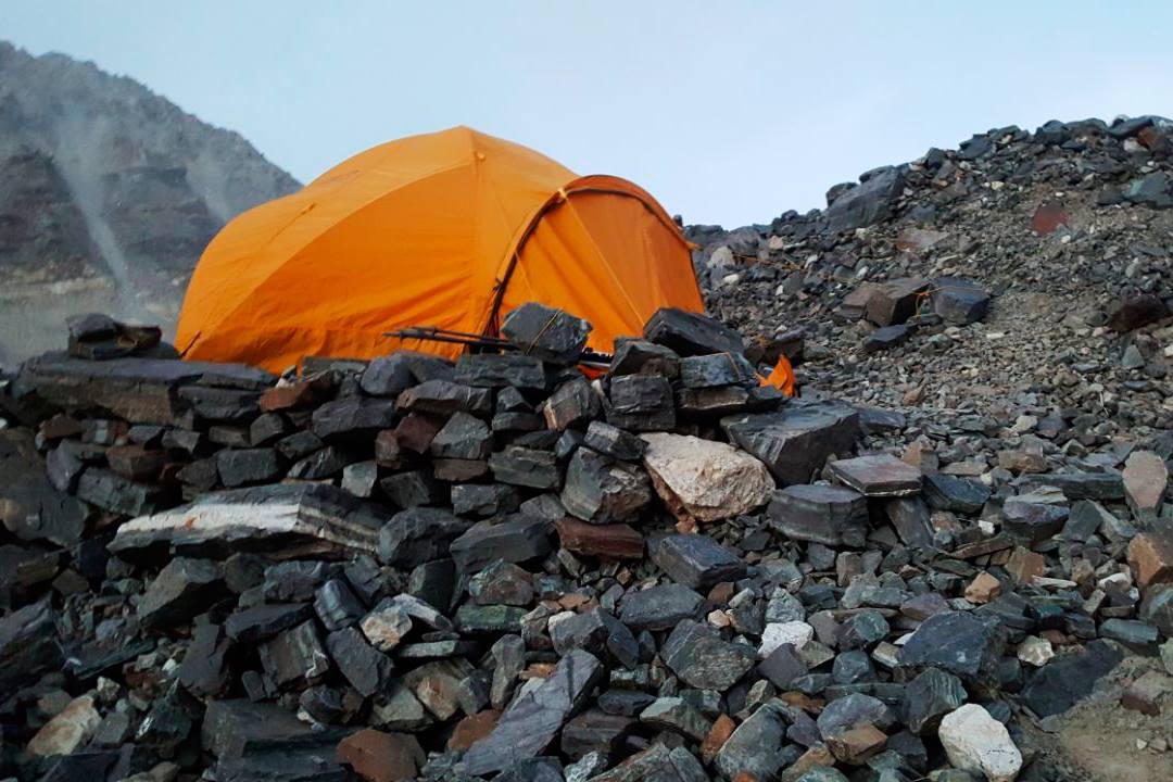 День 16. 22 апреля. маршрут от Base Camp до Middle Camp (5800м).