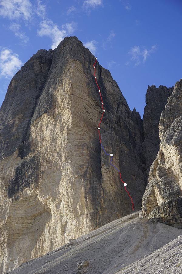 Маршрут "Schatten der Großenl" на Чима Овест ди Лаваредо (Cima Ovest Di Lavaredo высотой 2973 м)