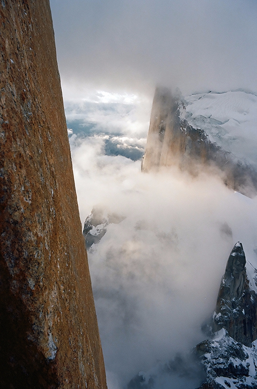 Маршрут на вершину Безымянной Башни Транго ( Trango Nameless, 6250 метров) в Пакистане. Комбинация нового российского маршрута и маршрута "Claire de Lune" 1999 года 