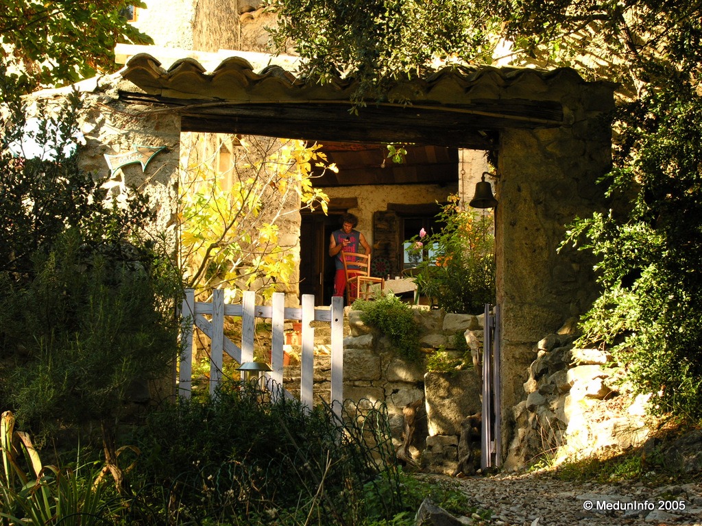 Женя Кривошейцев в хостеле La Bergerie des Salamandres, 2005 год