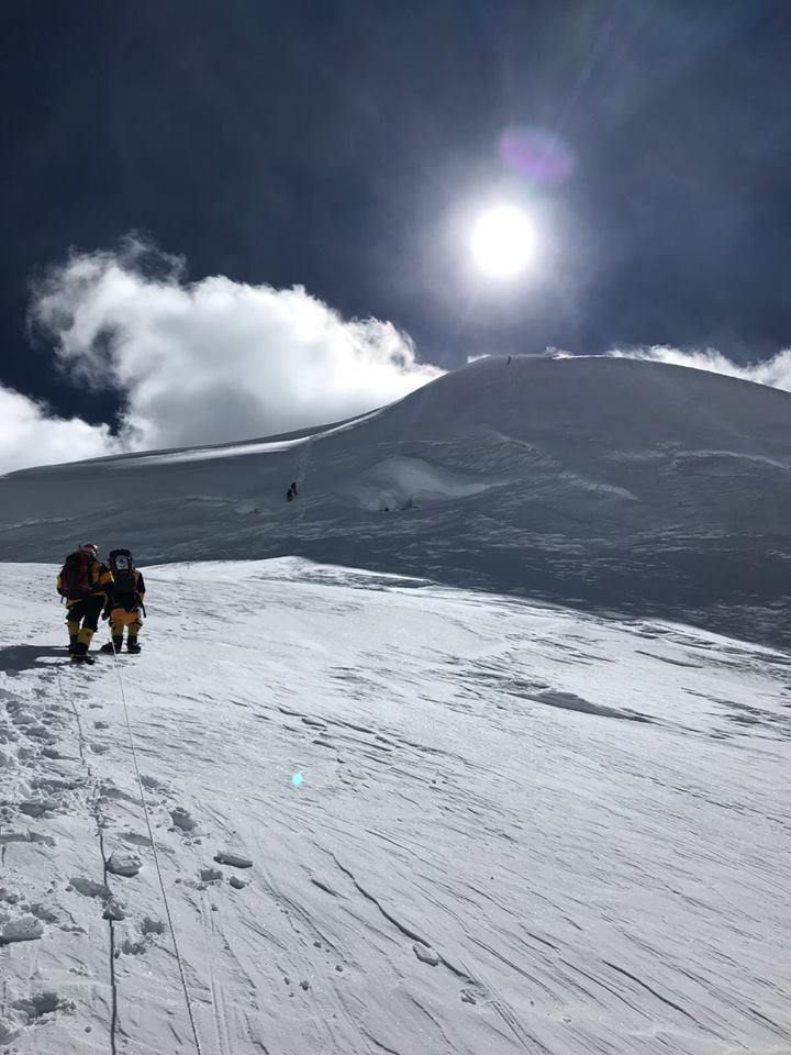 первое восхождение на Тарк Кханг (Tharke Khang, 6670 м). Фото madisonmountaineering.com