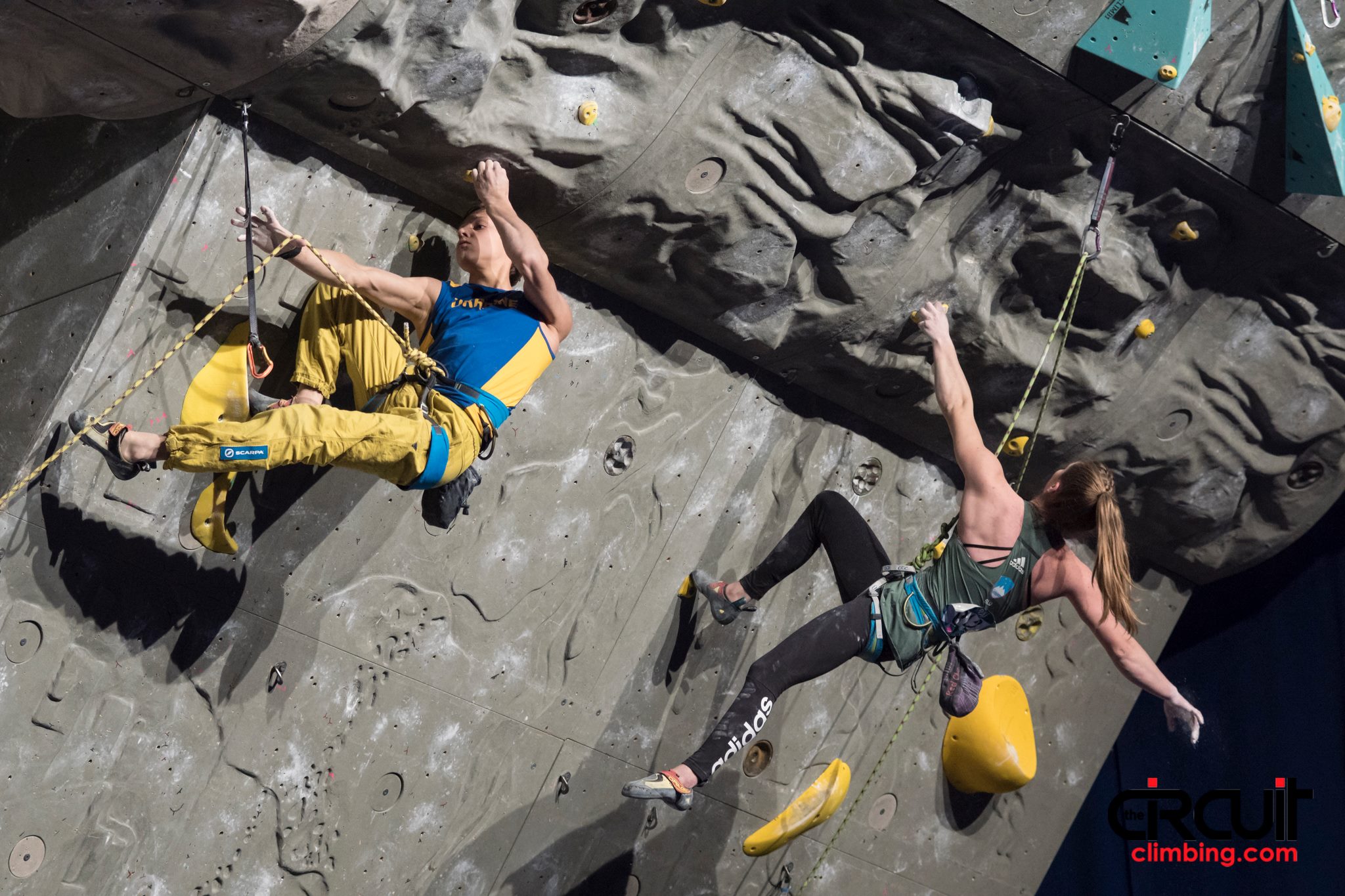 Фёдор Самойлов на этапе Кубка Мира в Крани. Фото The Circuit Climbing