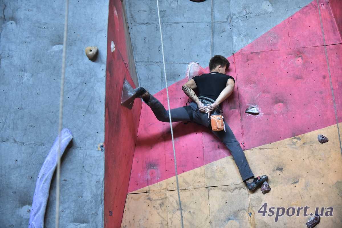 Фоторепортаж: Чемпионат Львовской области по скалолазанию