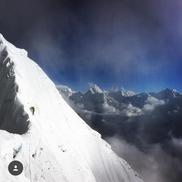 По новому маршруту на вершину  Лобуче Восточная (Lobuche East, 6119 метров). Фото New Zealand Alpine Team