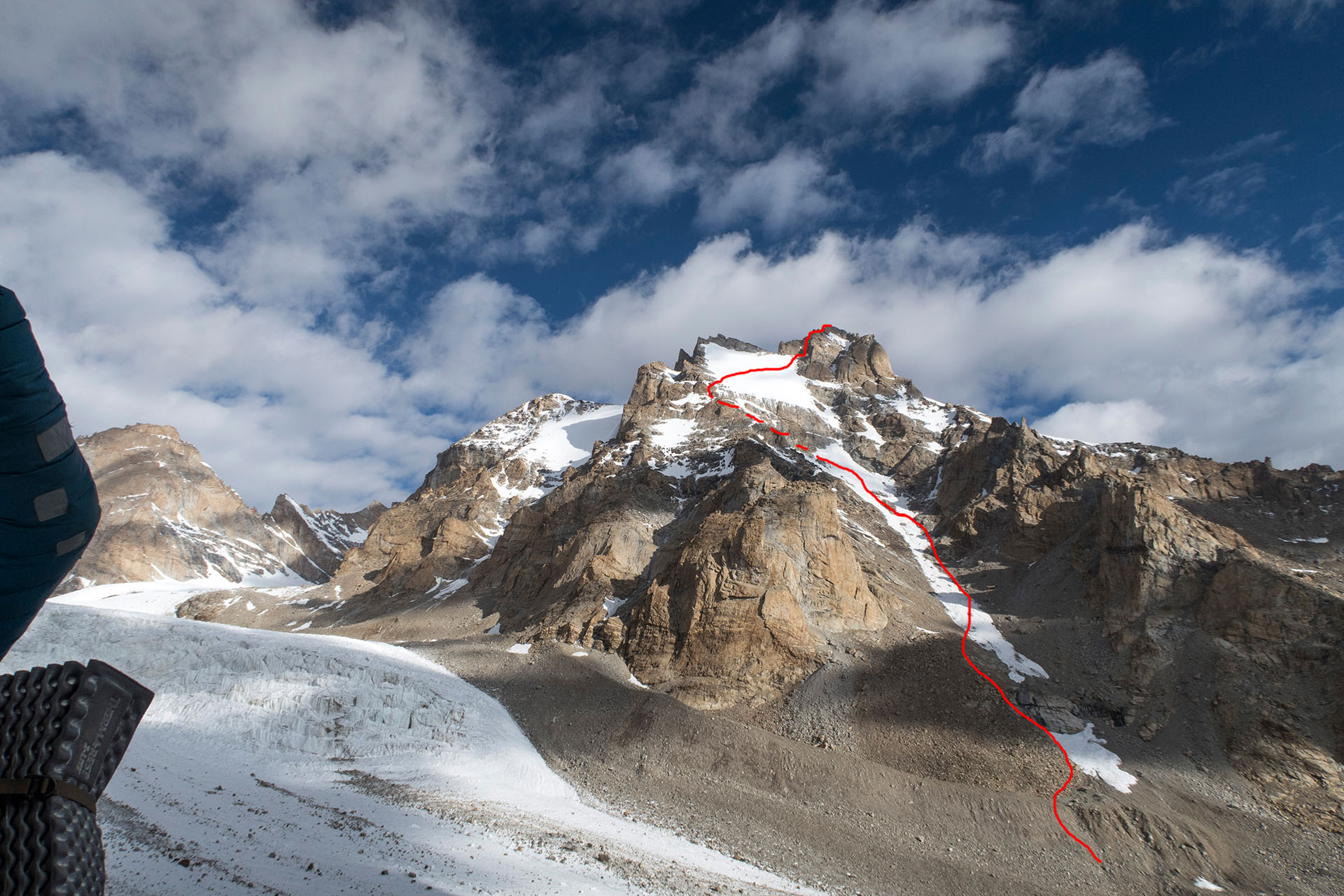 Маршрут " South-East" по северо-восточной стороне горы Peak (6060 m). Фото  Freiluftleben . at