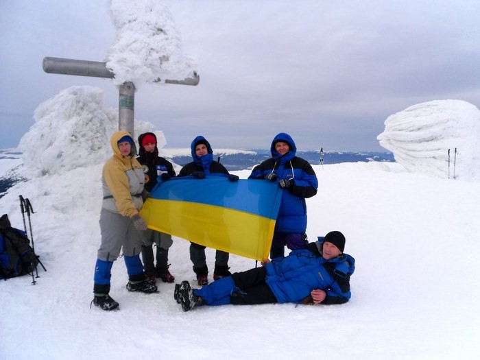 На вершине. Фото fais . org . ua