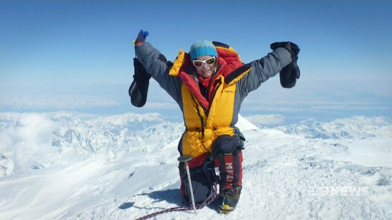 Кэти Сара (Katie Sarah)  на вершине горы Сидлей (Mount Sidley, 4181м), январь 2018 года. Фото 9NEWS