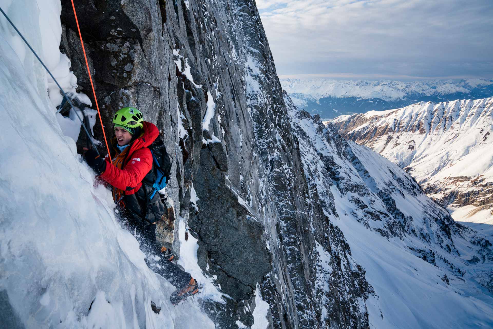 Давид Лама (David Lama) и Питер Мюльбургер (Peter Mühlburger) на маршруте Sagzahn-Verschneidung на гору Сагванд (Sagwand). Фото David Lama