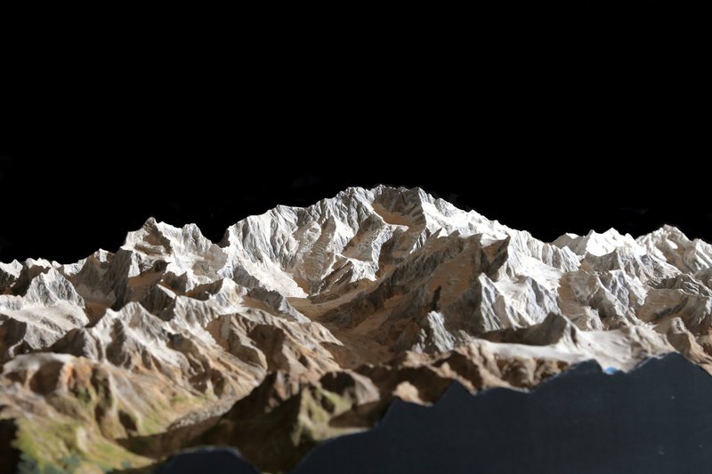 Канченджанга (Kangchenjunga, 8586 м) - третья по высоте вершина мира «Пять сокровищ великих снегов». Фото Wolfgang Pusch