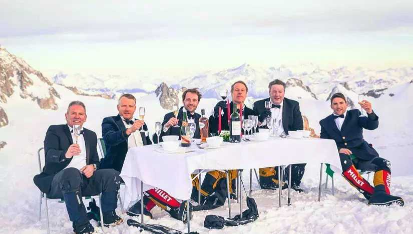 высокогорный званый ужин. Фото everestdinner