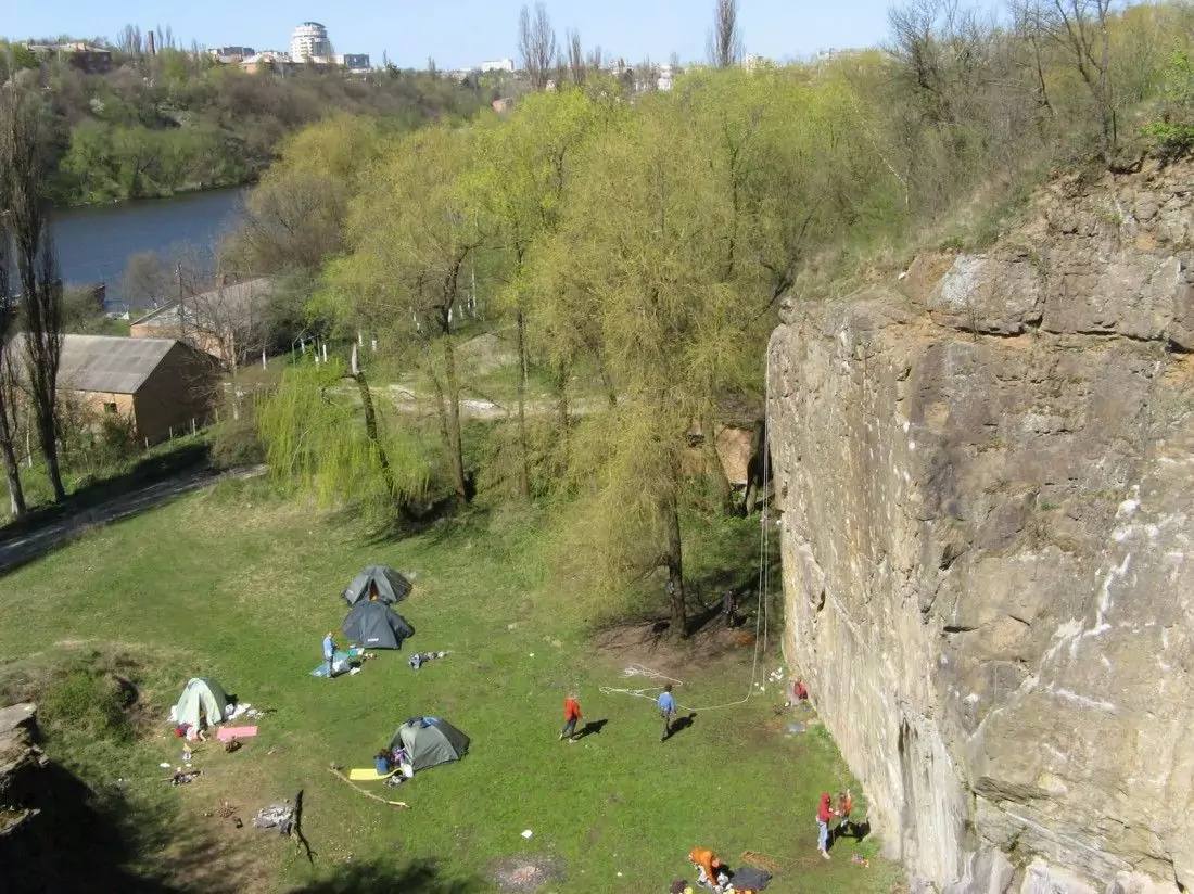 Скалы Каспича (Динамо) в Виннице. Фото Александр Кршеминский