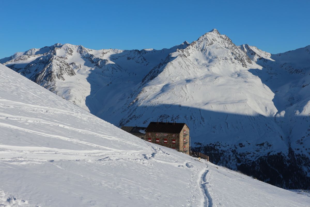 Вильдшпитце (Wildspitze). Фото alpina . guide