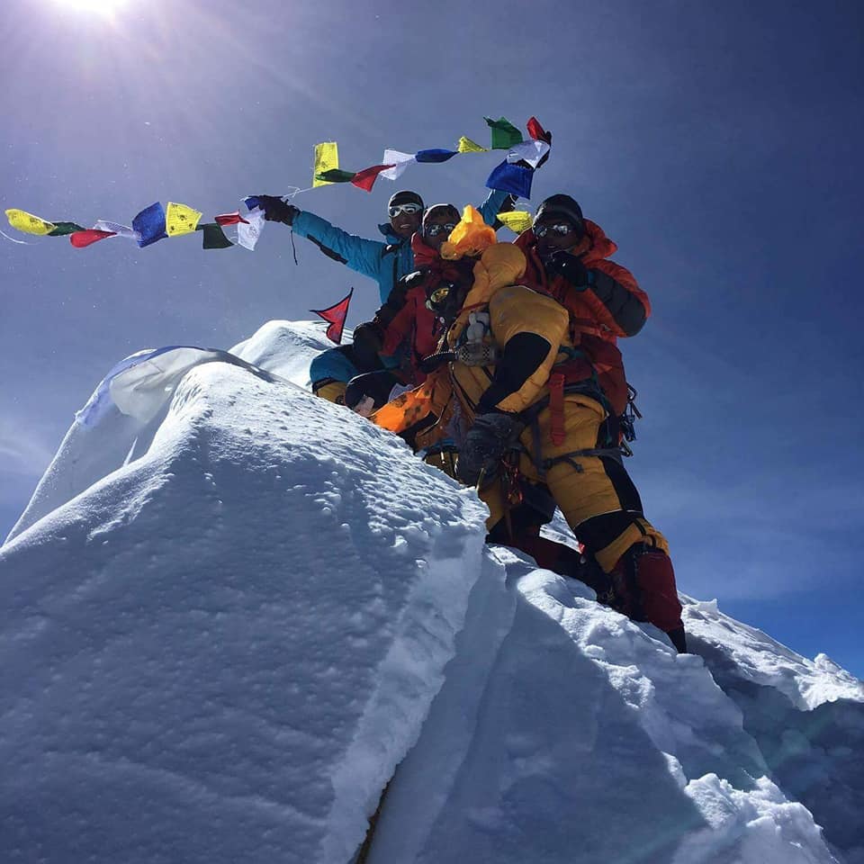 Манаслу (Manaslu, 8156 м). Фото makaluextrem.net