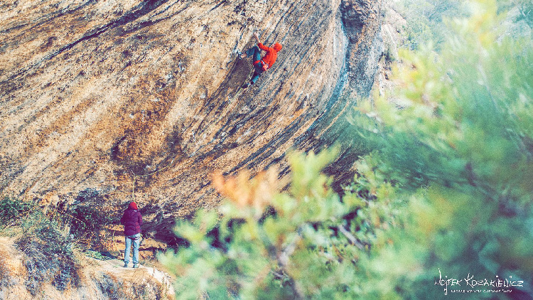 Mateusz Haladaj на First Ley 9a+, photo by Wojtek Kozakiewicz 