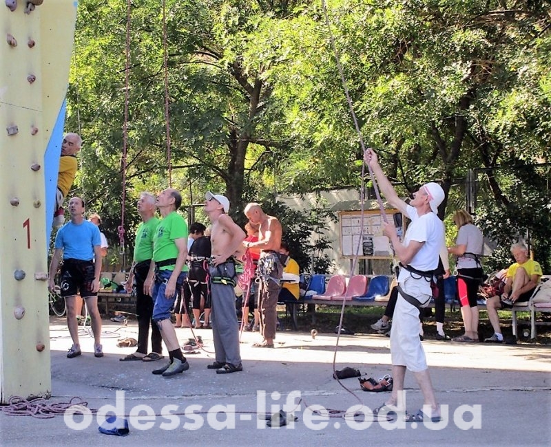 Чемпионат Украины по скалолазанию среди ветеранов. сентябрь 2018.  Фото odessa-life . od . ua