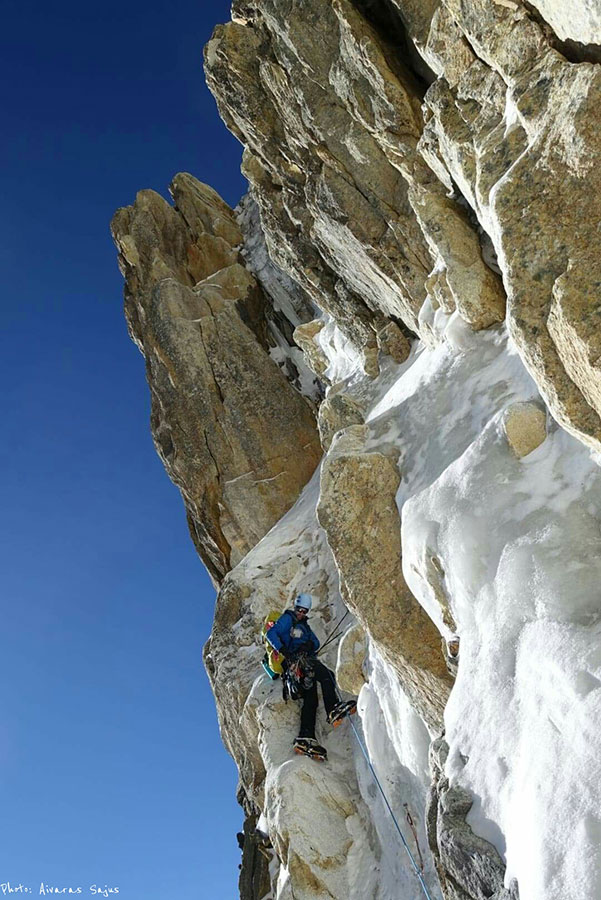 Маршрут Saṃsāra на вершину горы Шарфу II (Sharphu II) высотой 6328 метров. Фото Spencer Gray,Aivaras Sajus