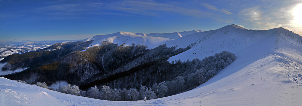 Полонина Боржава зимой. Фото Марьяна Маланчак, photographers . ua