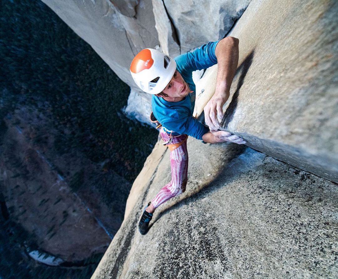 Себастьян Берт (Sébastien Berthe) на маршруте «The Nose» (5.14/8b+) на скале Эль-Капитан в США