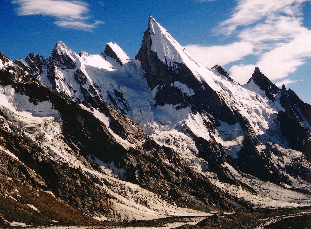 Лайла Пик (Laila Peak, 6096 м). 