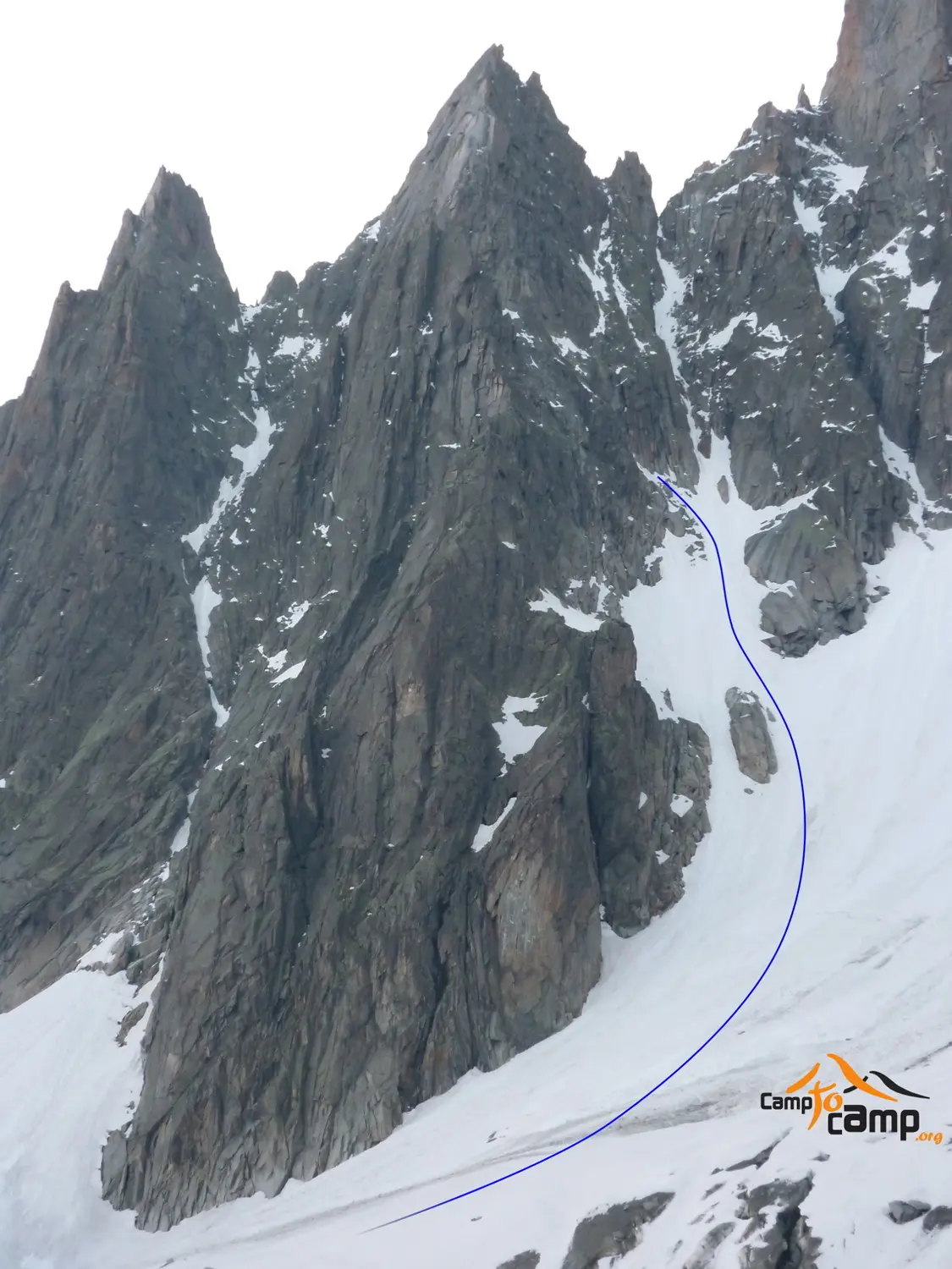 Маршрут по гребню Грютер (Grütter Arête), Егюй де Шамоні (Aiguilles de Chamonix)  – Північно-західна стіна