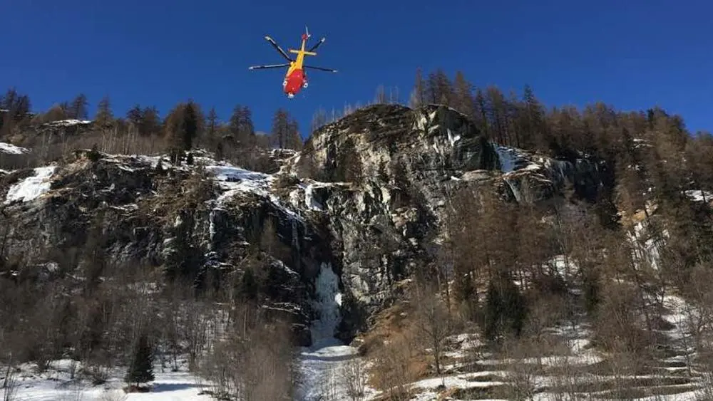 льодопад "Bonne Annee"