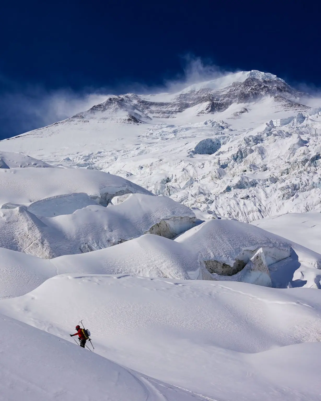 Бартек Жемскі (Bartek Ziemski) на підході до Дхаулагірі (Dhaulagiri, 8167 м)