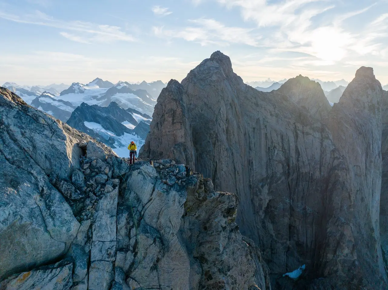 Новий маршрут "Rostoll verbenero" (750 м, 6c+, R3) на вершину Fathers Tower. Фото Juanmi Ponce