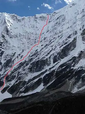 Маршрут "Checkmate" по північній стіні гори Тенгкампоче (Tengkampoche, 6487 м (North face of Tengkampoche), Гімалаї, Непал.